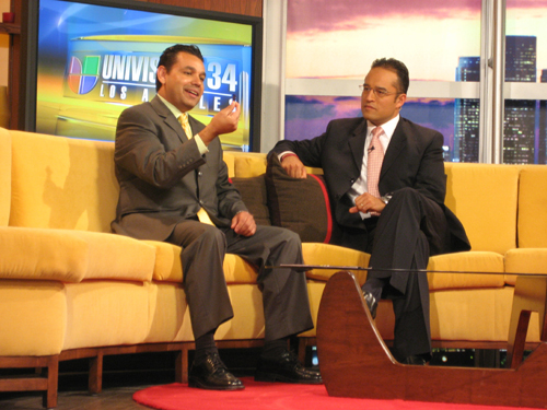 TORO BRAVO - PR - Raul Alberto on Univision on the launch of Latino Sports Magazine